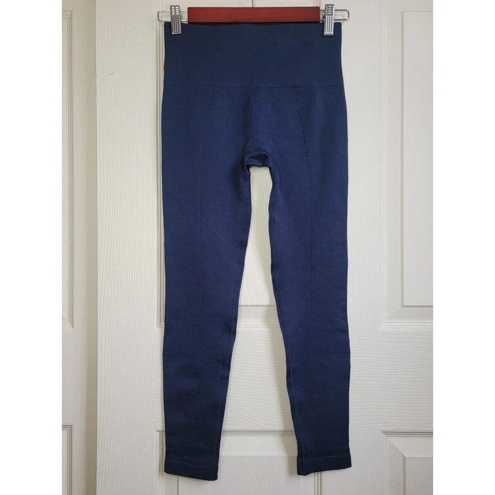 NWT SPANX Blue Rib Seamless Leggings‎ in Navy Haze Size Small